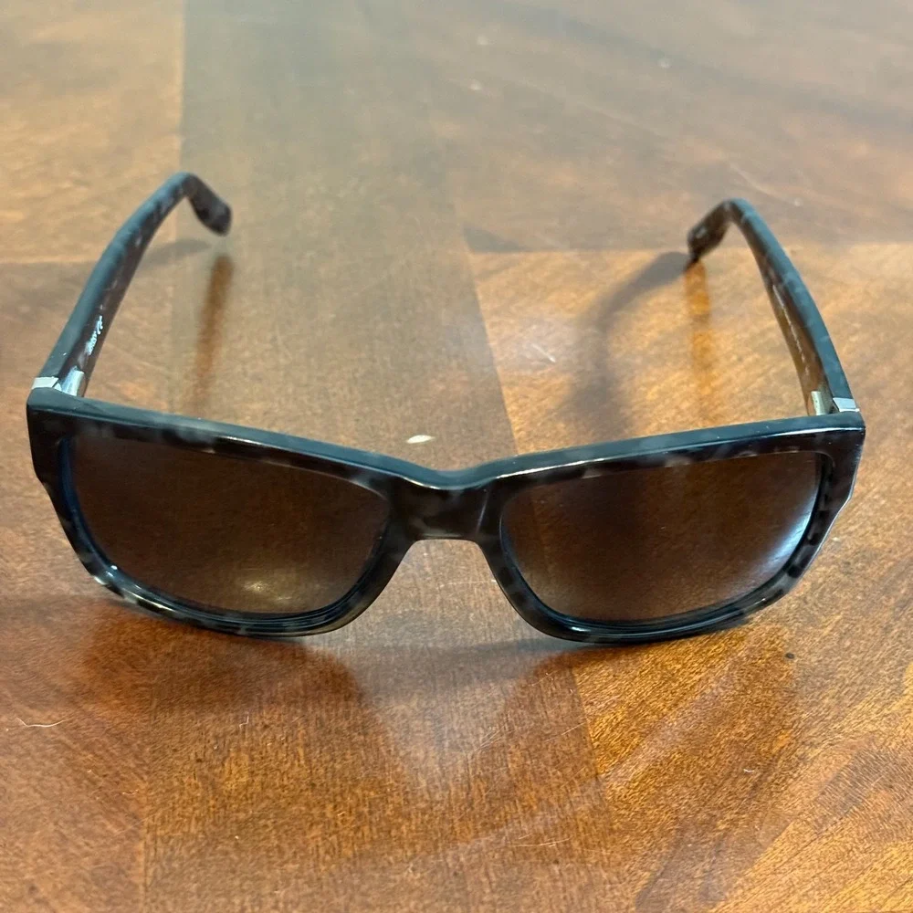 Hugo Boss 0494/P/S Polarized Sunglasses‎ Black  w/ Case & Cloth